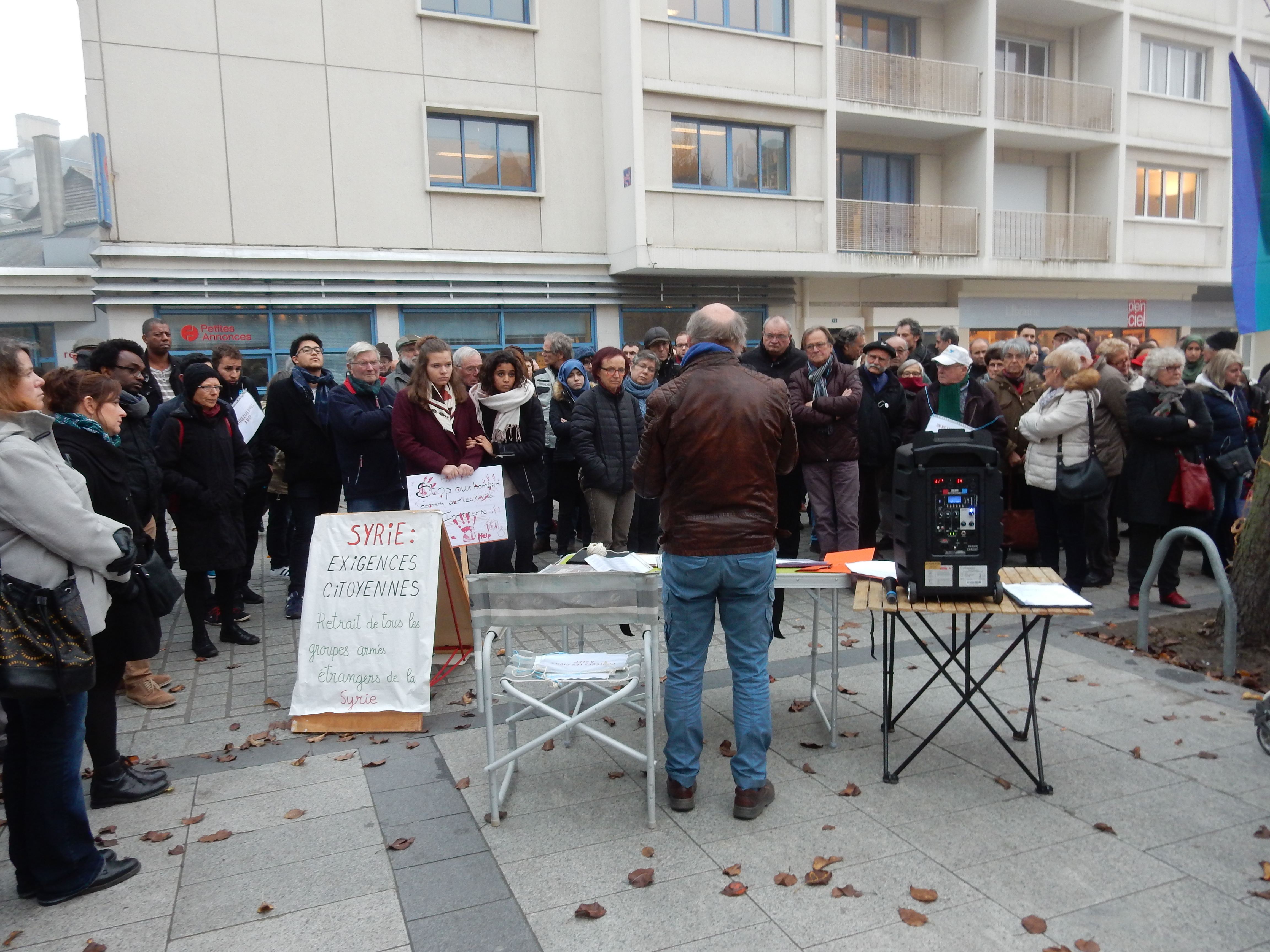 17-décembre-Place-Bouchard-024